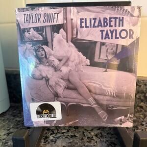 Taylor Swift NWT | Elizabeth Taylor RSD 2026 Record Store Day 7" Violet Vinyl